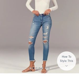 NWT A & F Distressed mid rise super skinny ankle jeans. Size 33/16. Never worn.
